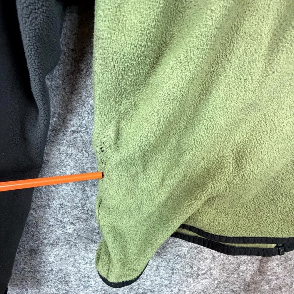 The North Face clothing sizes